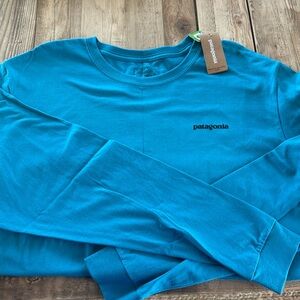 NWT Patagonia Men’s Long Sleeve Logo Tee XL
